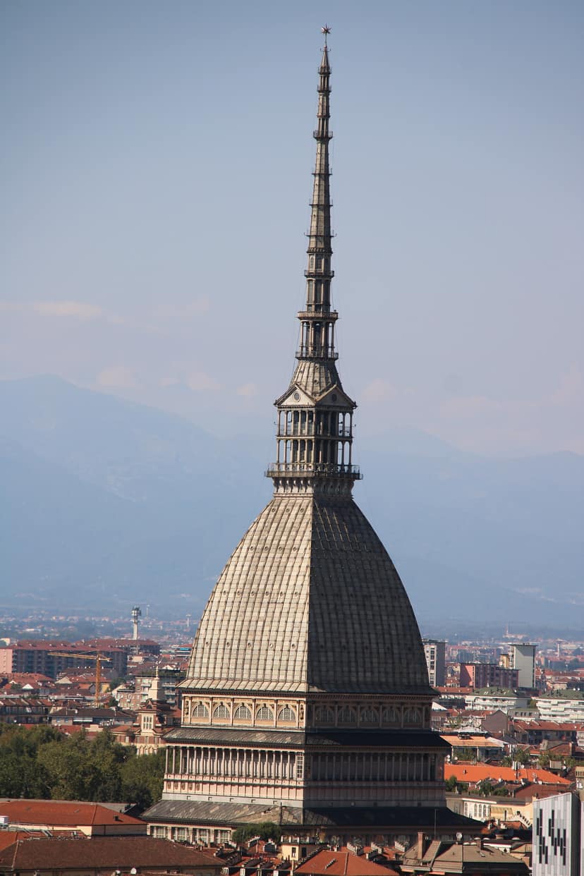 A view of Torino, the town where Safi Riabilitazione & Sport is located